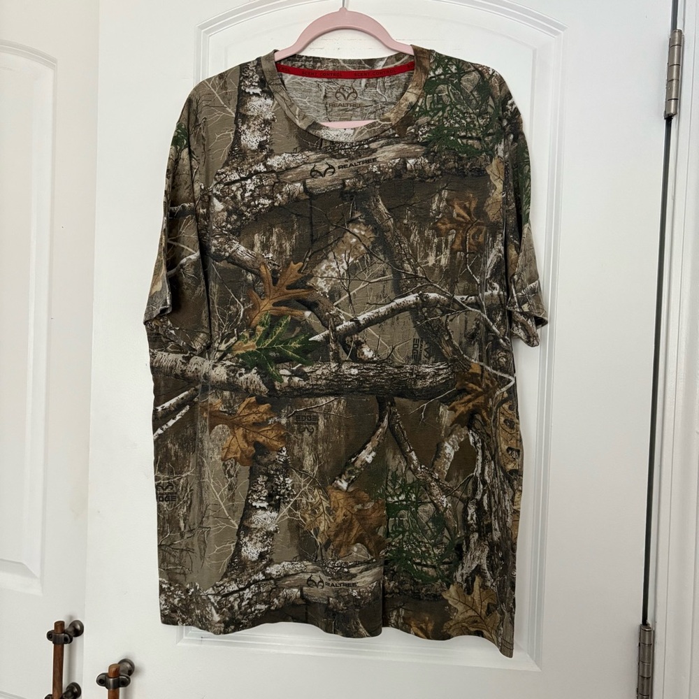 Realtree Camouflage Short Sleeve Tee
